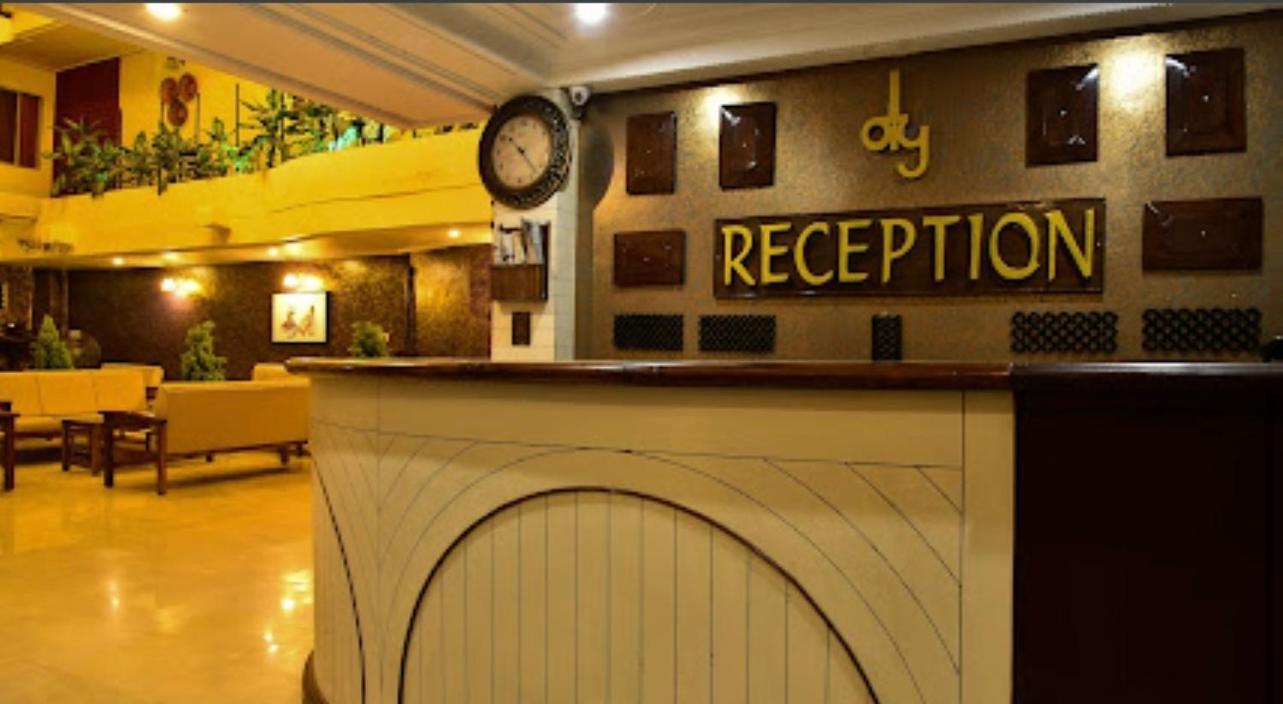 Hotel Devyog Sāgar Exteriör bild